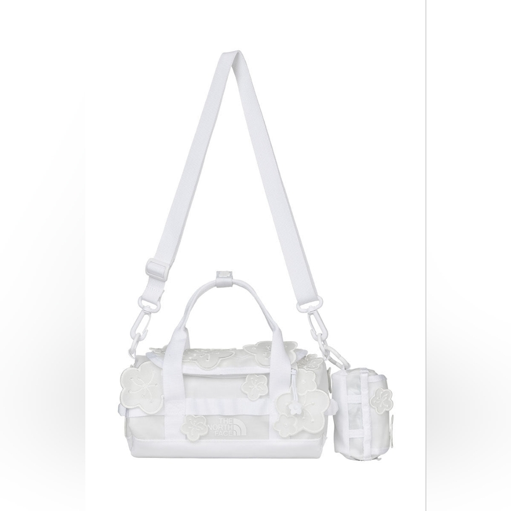 TNF x Cecilie Bahnsen Maria Base Camp Clutch White Floral Translucent NWT - Picture 4 of 9